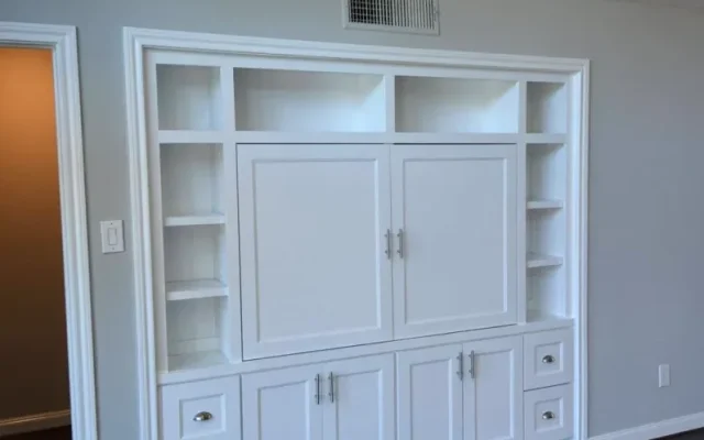 Custom Cabinets in Houston: How Better Storage Can Change the Way Your Home Works